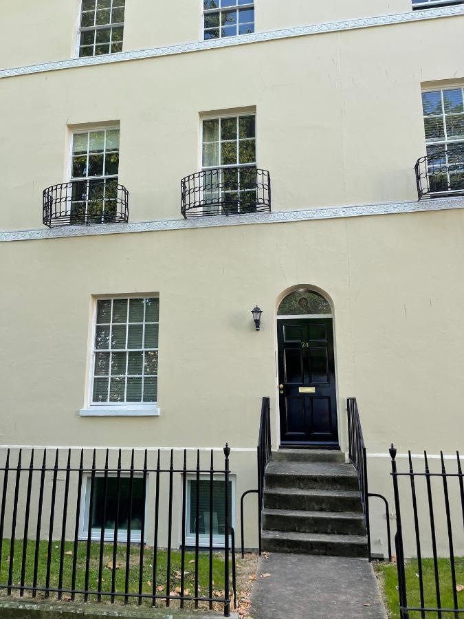 Beautiful Georgian Duplex Apartment Gloucester Luaran gambar